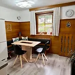 Apartment Maple